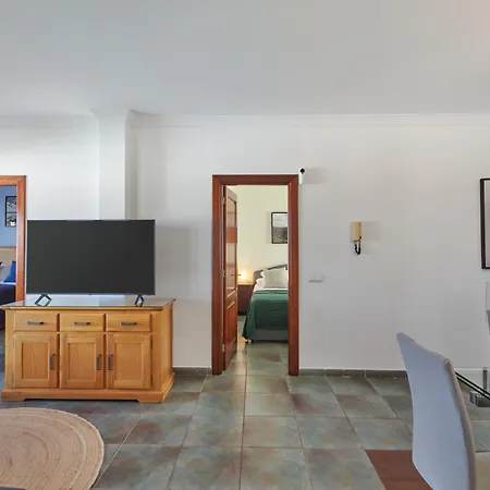 Vino, Altos - Heated Pool, Ac, Panorama Sea Views Villa *