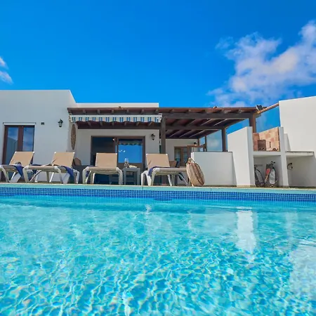 Villa Vino, Altos - Heated Pool, Ac, Panorama Sea Views *