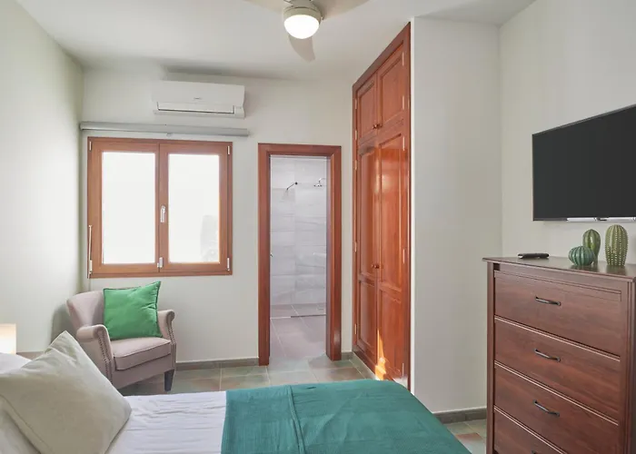 Vino, Altos - Heated Pool, Ac, Panorama Sea Views *