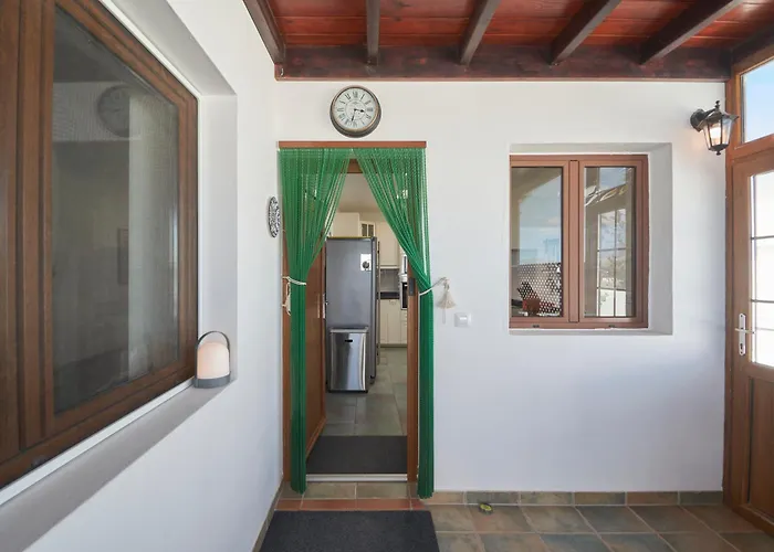 Villa Vino, Altos - Heated Pool, Ac, Panorama Sea Views *