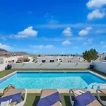 Vino, Altos - Heated Pool, Ac, Panorama Sea Views Playa Blanca (Lanzarote)