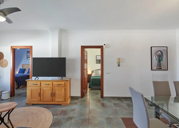 Vino, Altos - Heated Pool, Ac, Panorama Sea Views Villa *