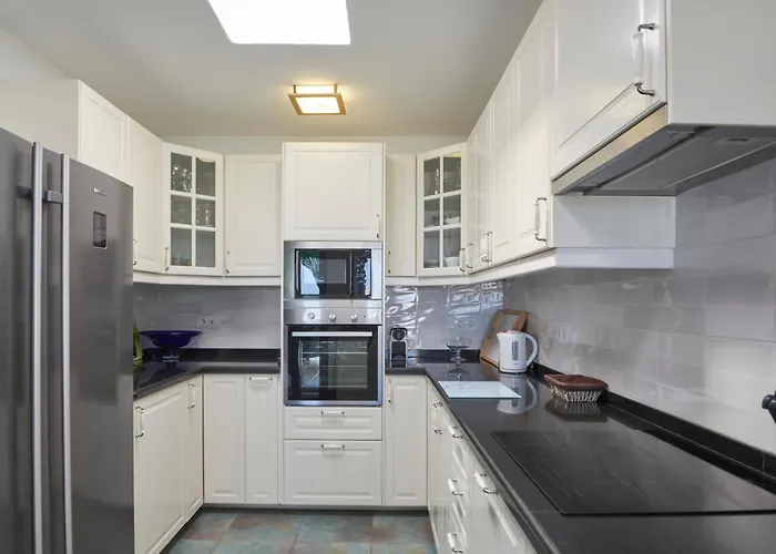 Villa Vino, Altos - Heated Pool, Ac, Panorama Sea Views