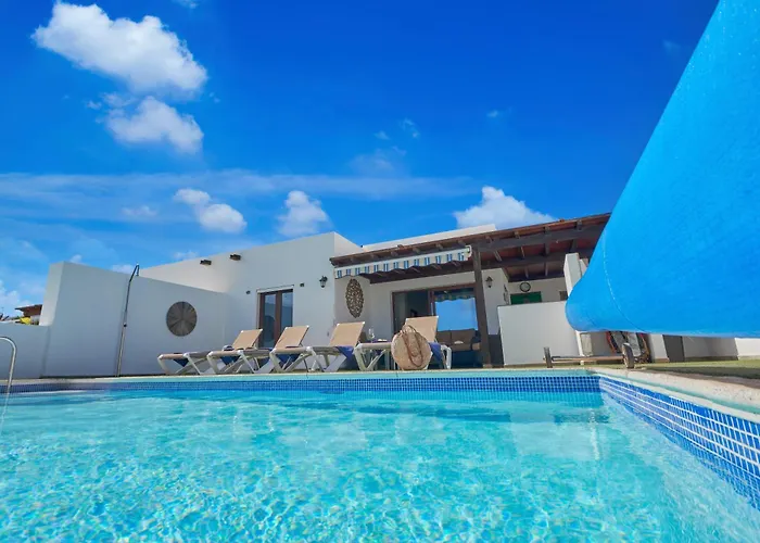 Villa Vino, Altos - Heated Pool, Ac, Panorama Sea Views